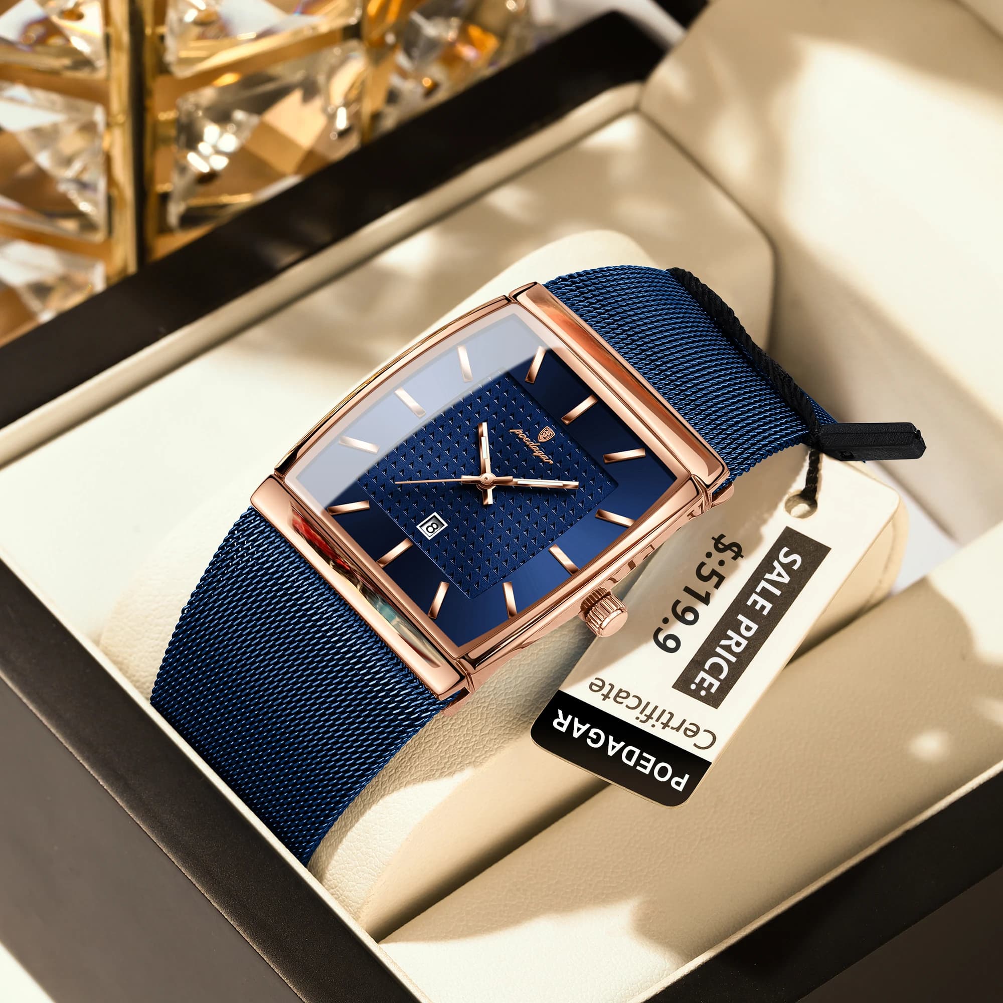 Blue Rect — vue lifestyle